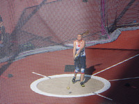 Sophie Hitchon 1st Qualify Throw